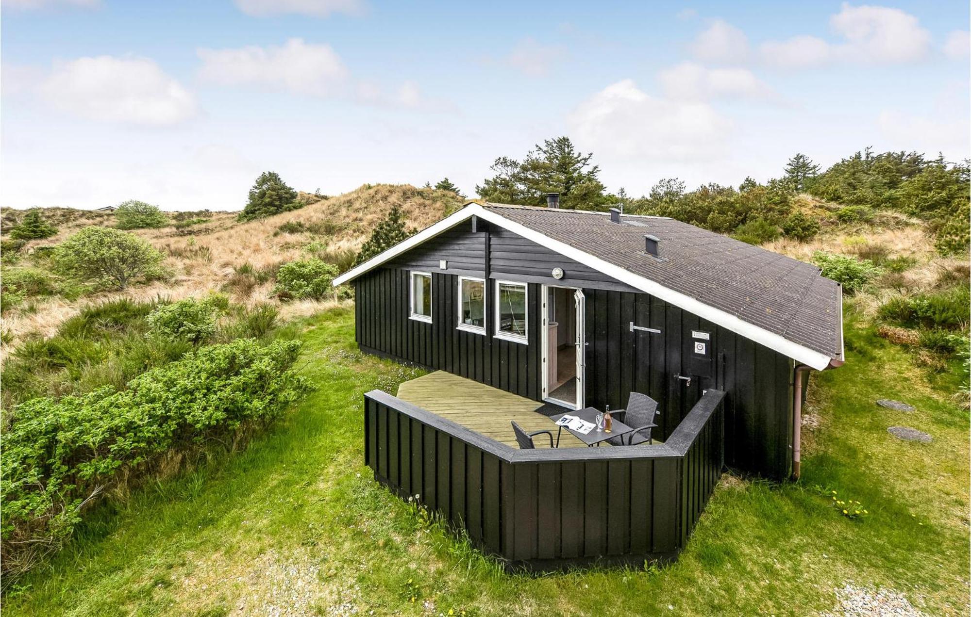 3 Bedroom Awesome Home In Hvide Sande Exterior foto